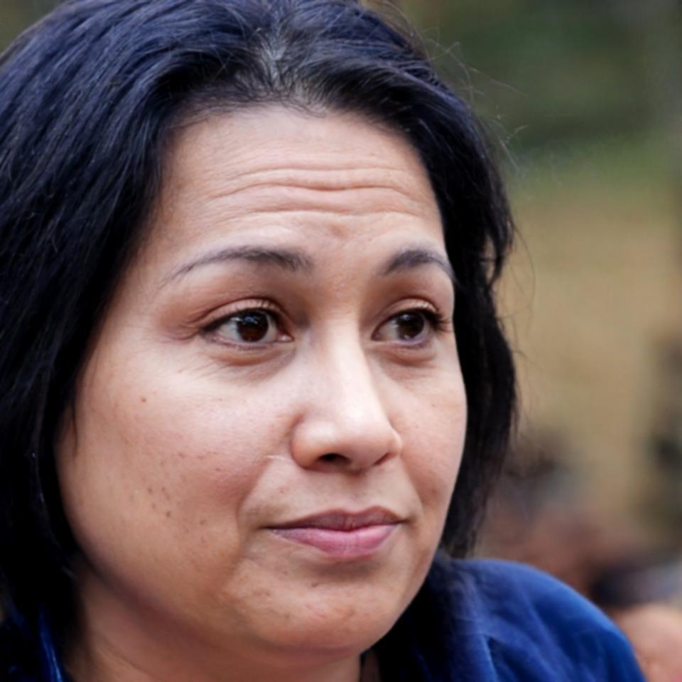 Instructor portrait displaying skilled corporate finance educator